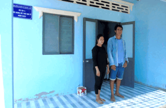 រីក​រាយ​ទទួល​អំ​ណរ​បុណ្យ​ចូល​ឆ្នាំ​ថ្មី​ក្នុង​ផ្ទះ​ថ្មី​