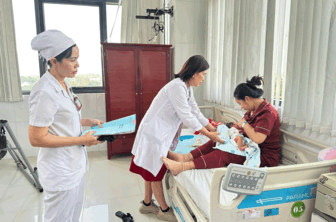 មន្ទីរ​ពេទ្យ​សម្ភព - កុមារ​សុក​ត្រាំង លើក​កម្ពស់​ការ​ថែ​ទាំ​សុខ​ភាព​អ្នក​ម្ដាយ​និង​ទា​រក