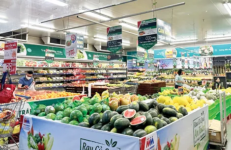 Bán lẻ hàng hóa và dịch vụ tiêu dùng giữ đà tăng trưởng