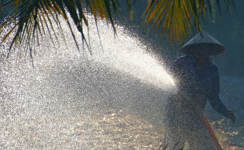 Nắng nóng gay gắt bao trùm TP Hồ Chí Minh và Nam Bộ trong tháng 4