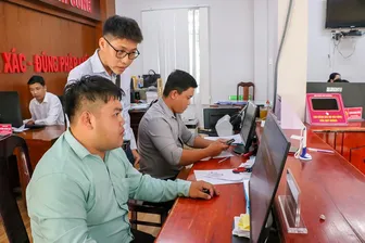“Đòn bẩy” thúc đẩy cải cách hành chính