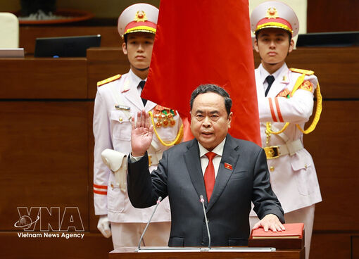 Lao, Chinese, Cambodian parliamentary leaders congratulate NA Chairman on re-election