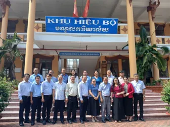 Thăm, chúc Tết Chôl Chnăm Thmây tại phường Sóc Trăng Thăm, chúc Tết Chôl Chnăm Thmây tại phường Sóc Trăng