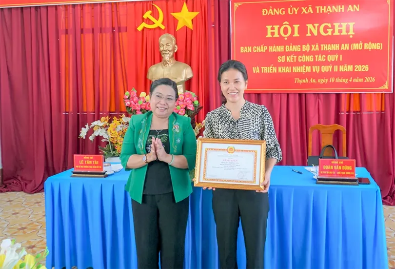 Tiếp tục phát huy tinh thần nêu gương, sâu sát cơ sở của người đứng đầu