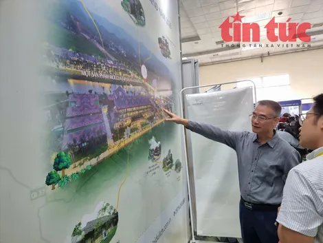 Hoán đổi lịch nghỉ dịp Giỗ Tổ không cần thiết trong bối cảnh tour ngắn ngày lên ngôi