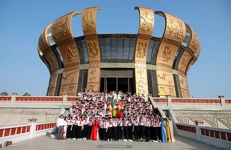 Du khách tìm về Đền thờ Vua Hùng TP Cần Thơ trước thềm Giỗ Tổ