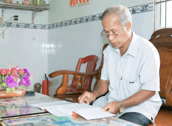 ដំ​ណើរ​រឿង​រៀន​សូត្រ​និង​ធ្វើ​តាម​គំរូ​អ៊ំ​ក្នុង​ជន​រួម​ជាតិ​ខ្មែរ