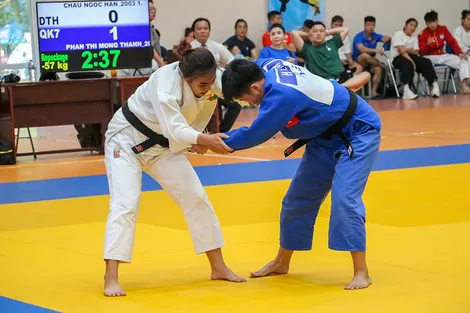 Tháng 11, thi đấu môn Judo Đại hội Thể thao toàn quốc lần thứ X