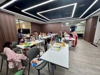 Viết tiếp câu chuyện nguồn cội giữa lòng đảo quốc Sư tử