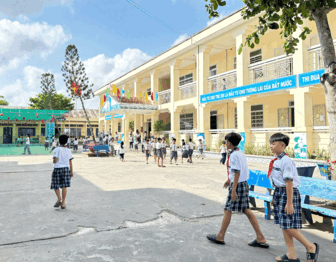 យក​ចិត្ត​ទុក​ដាក់ គិត​គូរ​ដល់​កូន​ចៅ​ជន​ជាតិ​ភាគ​តិច