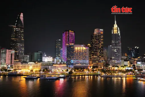 Bài 1: Cú hích từ bộ đôi luật