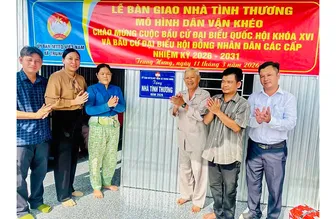 Góp phần nâng cao đời sống nhân dân