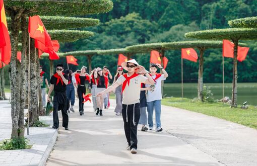 Vietnam’s tourism defies fuel price shock with record Q1 “hat-trick”