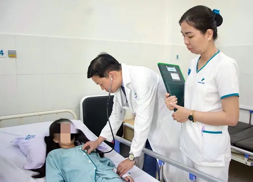 Hỗ trợ trọn chi phí mổ tim cho bé gái 9 tuổi