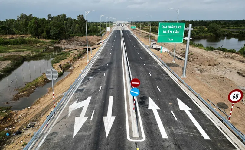 Cao tốc Hậu Giang - Cà Mau dự kiến thông xe trở lại vào dịp lễ 30-4
