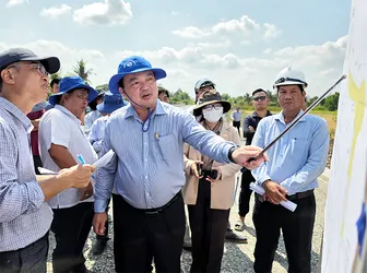Lãnh đạo TP Cần Thơ kiểm tra tiến độ các công trình giao thông trọng điểm, khu tái định cư