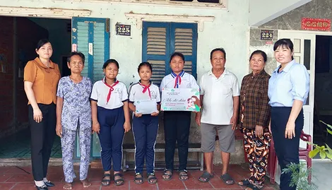 Những mảnh đời nhỏ cần vòng tay yêu thương của cộng đồng