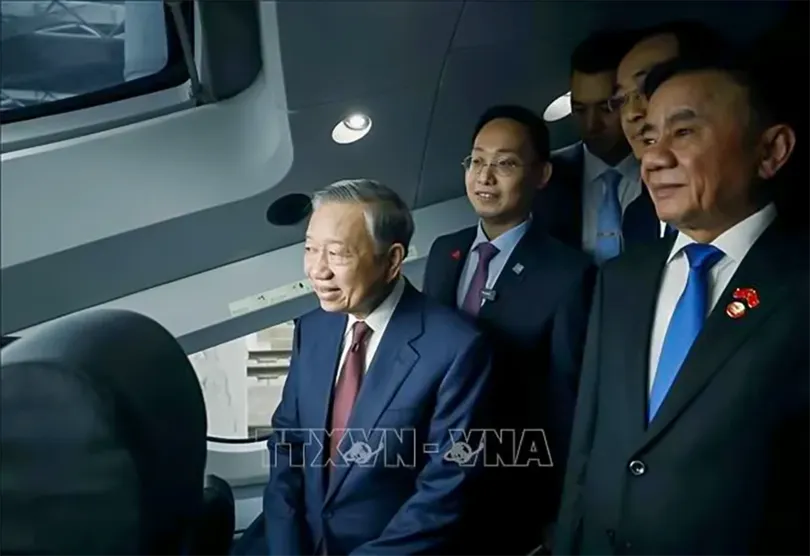 Tổng Bí thư, Chủ tịch nước Tô Lâm và Phu nhân thăm thành phố Nam Ninh