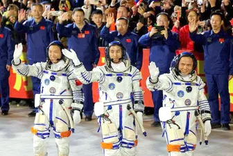 Phi hành đoàn Thần Châu-21 của Trung Quốc sẽ ở lại không gian thêm một tháng