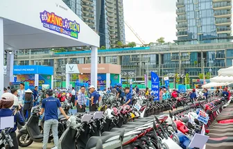 Chuỗi sự kiện “Đổi xăng lấy điện” của VinFast phủ 6 điểm cầu, đưa xe máy điện tới gần hơn với người dùng