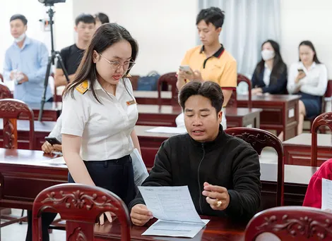 Không yêu cầu hộ kinh doanh có doanh thu từ 500 triệu đồng/năm trở xuống ngừng sử dụng hóa đơn điện tử