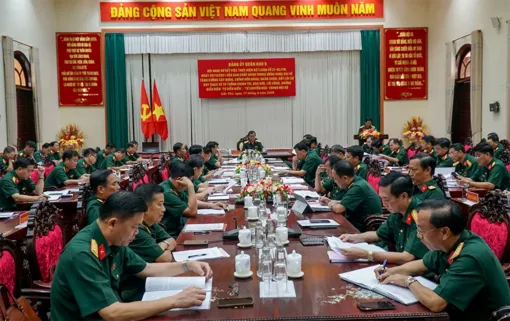 Xây dựng Đảng, xây dựng lực lượng vũ trang Quân khu 9 vững mạnh về chính trị, tư tưởng, tổ chức và đạo đức​