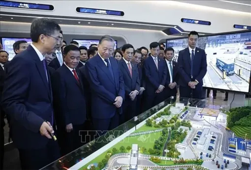 Tổng Bí thư, Chủ tịch nước Tô Lâm thăm Trung tâm Hợp tác đổi mới trí tuệ nhân tạo Trung Quốc - ASEAN