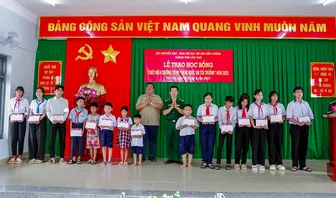 Viết tiếp ước mơ cho học sinh vùng biển