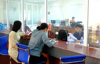 Mốc thời gian hộ kinh doanh nộp hồ sơ khai thuế và cung cấp thông tin