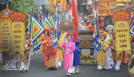 Hue Nam Temple Festival opens, offering distinctive cultural, spiritual space in Hue