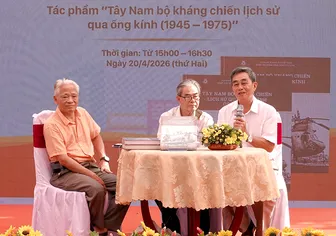 Giao lưu, giới thiệu sách ảnh “Tây Nam Bộ kháng chiến - Lịch sử qua ống kính (1945-1975)”