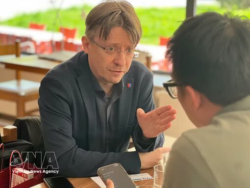 Communist Party Switzerland voices confidence in Vietnam’s development model