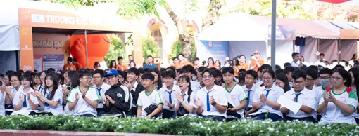 Từ ngày 24-4, thí sinh chính thức đăng ký dự thi và đăng ký xét công nhận tốt nghiệp THPT 2026