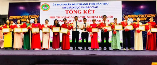 597 nhà giáo đạt danh hiệu Giáo viên chủ nhiệm lớp giỏi THCS cấp thành phố năm học 2025-2026