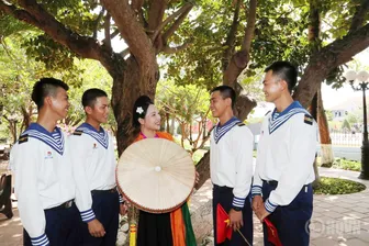 Sức trẻ Trường Sa