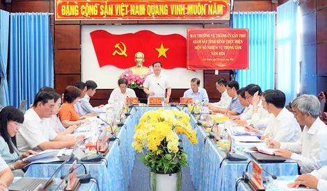 Đoàn Giám sát của Ban Thường vụ Thành ủy làm việc với Đảng ủy xã Vĩnh Thạnh