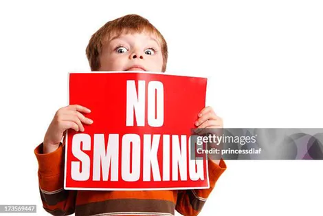 Anh cấm bán thuốc lá cho người dưới 17 tuổi