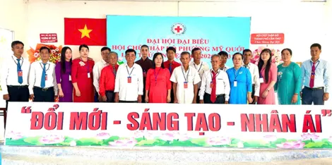 Bà Trương Thị Hồng Hương được bầu giữ chức Chủ tịch Hội Chữ thập đỏ phường Mỹ Quới