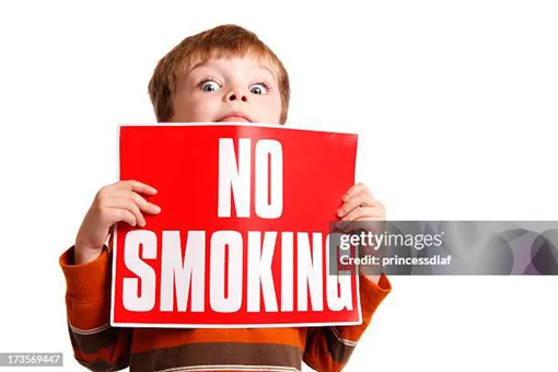 Anh cấm bán thuốc lá cho người dưới 17 tuổi