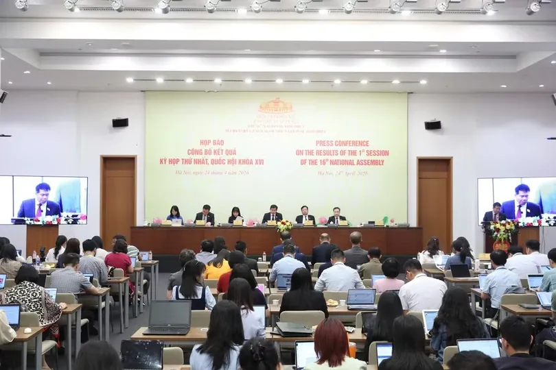 Công tác nhân sự của Kỳ họp được tiến hành nghiêm túc, chặt chẽ và bài bản