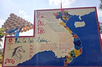 Công trình nghệ thuật “Hồn dân tộc - Nón lá quê hương” ở Bến Ninh Kiều xác lập kỷ lục Việt Nam