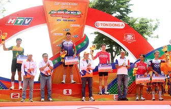 Sôi nổi chặng 22 Cuộc đua Xe đạp Cúp Truyền hình TP Hồ Chí Minh