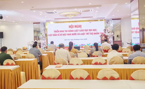 Kịp thời đưa các văn bản luật mới vào cuộc sống