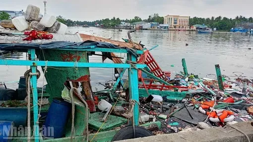 An Giang: Cháy, nổ tàu cá khiến 7 người bị thương, thiệt hại khoảng 1,5 tỷ đồng