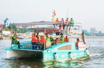 Ra mắt chương trình "Sắc màu văn hoá Chợ nổi Cái Răng"