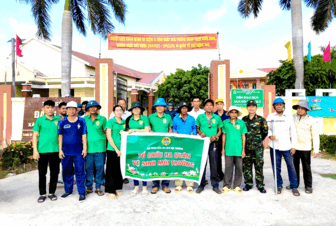 ពង្រីក​ប្រ​វេ​ណី​ស្នេ​ហា​ជាតិ​ក្នុង​បណ្តា​សមា​គម អង្គ​ការ​មហា​ជន