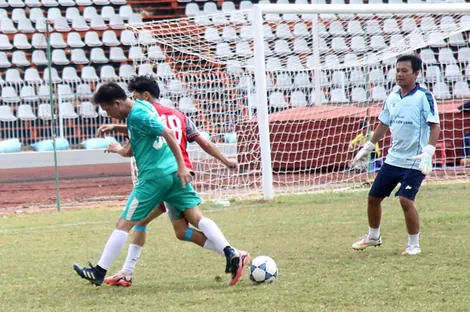 “Giữ lửa” bóng đá phong trào