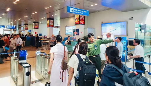 Đảm bảo an toàn, an ninh hàng không tại Cảng hàng không quốc tế Cần Thơ dịp lễ