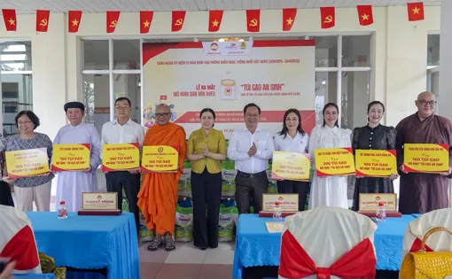 Ra mắt mô hình dân vận khéo “Túi gạo an sinh”