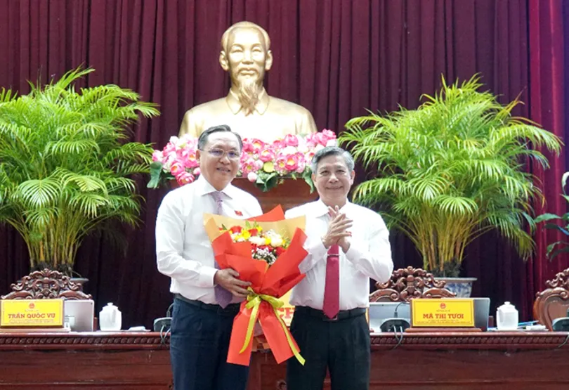 Ông Lê Công Lý được bầu giữ chức Phó Chủ tịch UBND TP Cần Thơ